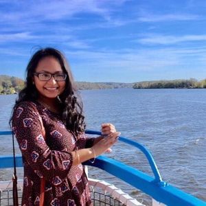 Meet your Posher, Nazmun